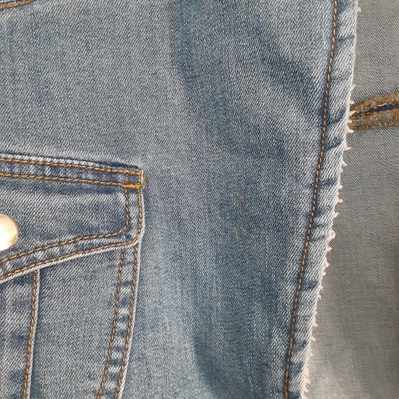 SUGAR Magnolia Vest - Picture 5 of 7